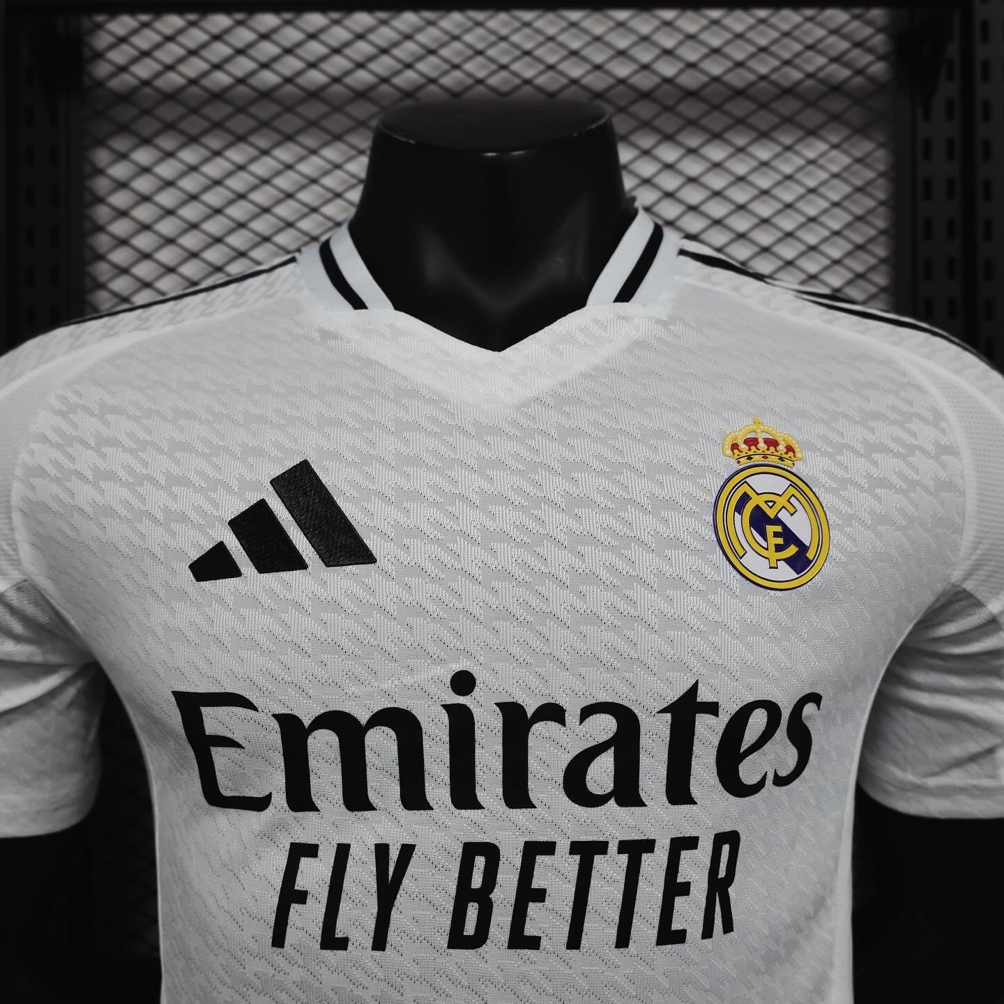 Real Madrid 24/25 Local Versión Jugador
