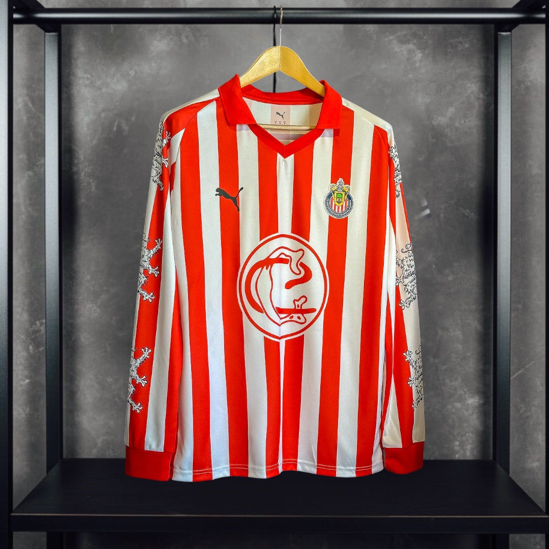 Chivas x LYM Rojiblanca (2026)