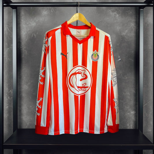 Chivas x LYM Rojiblanca (2026)