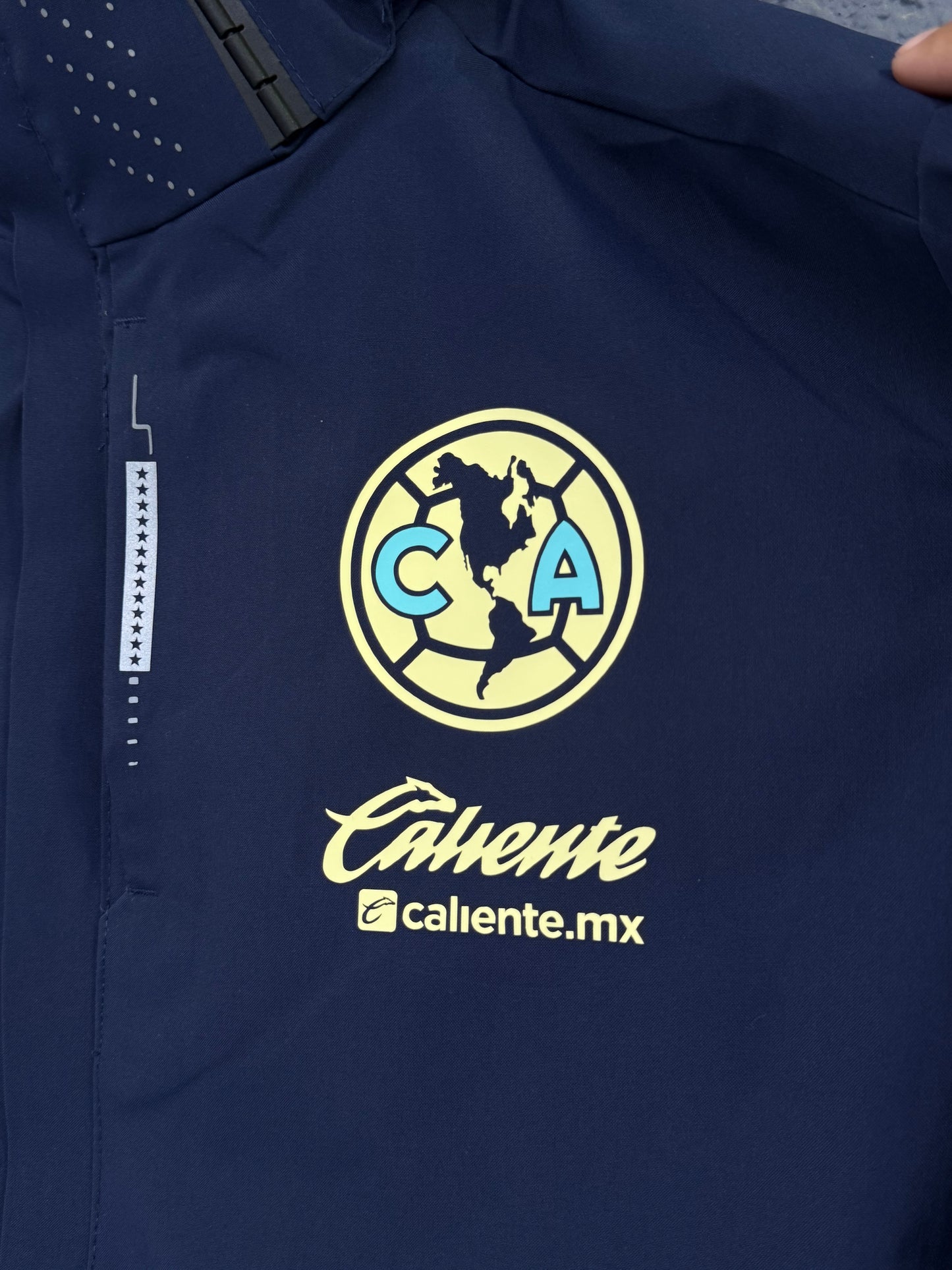 Rompevientos America (Chamarra)